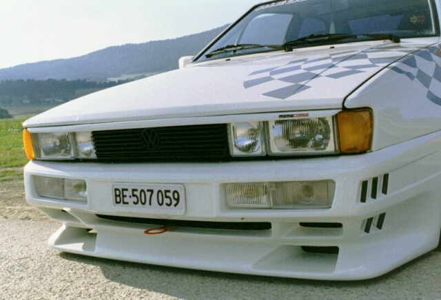 pic05.jpg (26382 Byte)